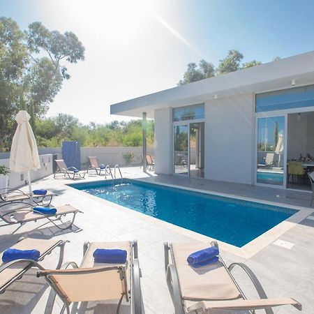 פרוטאראס Polymnia Luxury Villas מראה חיצוני תמונה