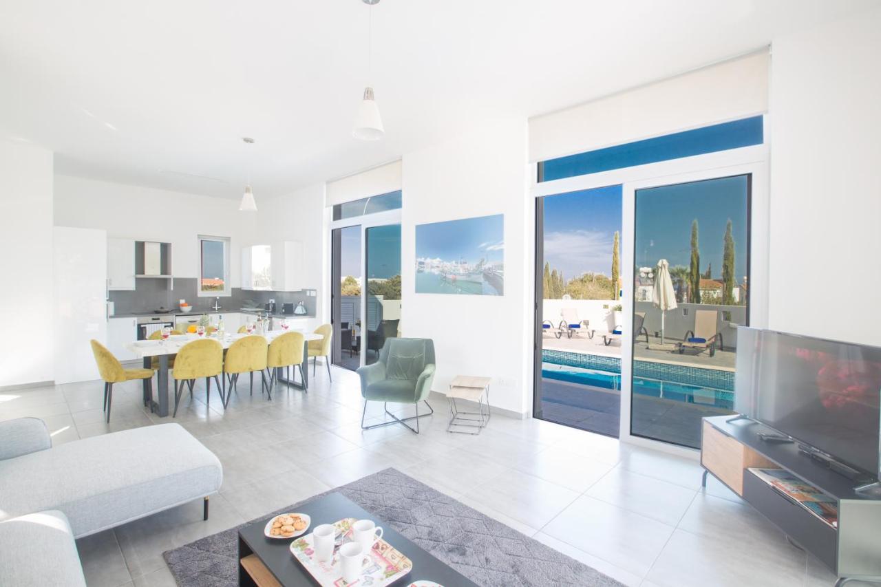 פרוטאראס Polymnia Luxury Villas מראה חיצוני תמונה
