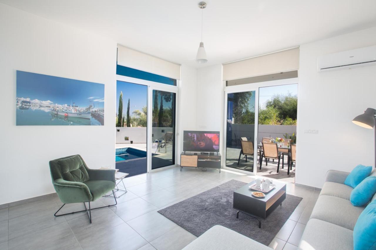 פרוטאראס Polymnia Luxury Villas מראה חיצוני תמונה