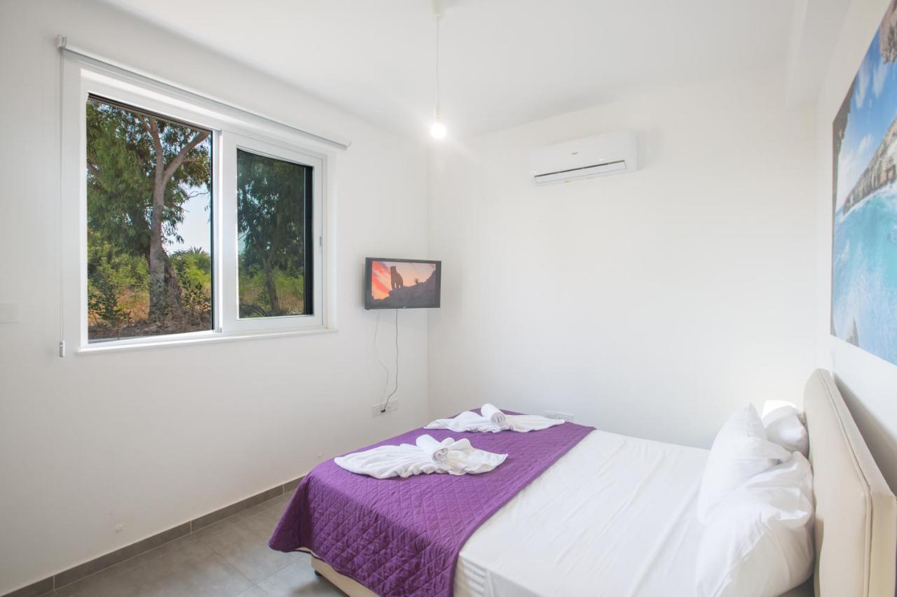 פרוטאראס Polymnia Luxury Villas מראה חיצוני תמונה