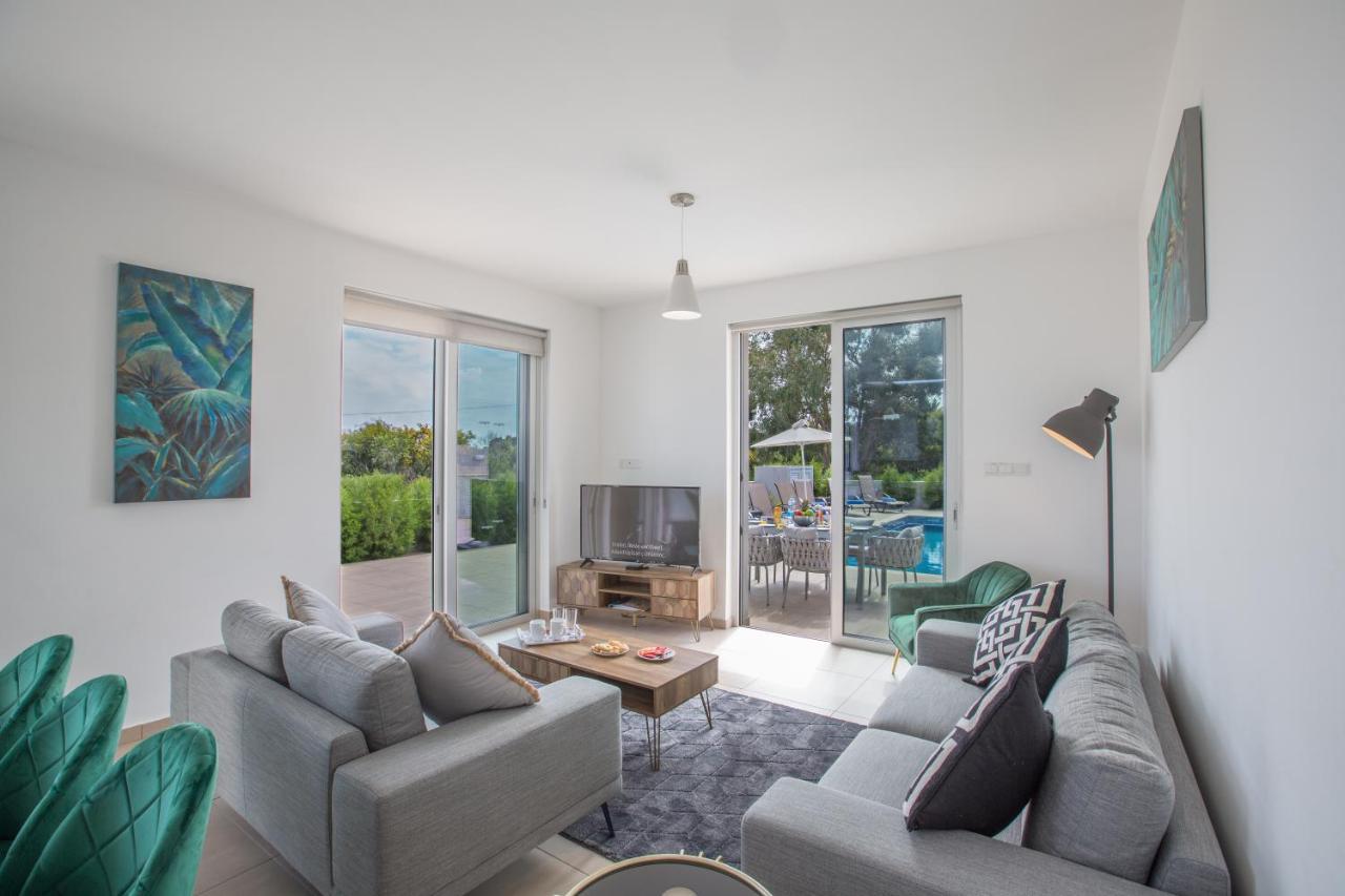 פרוטאראס Polymnia Luxury Villas מראה חיצוני תמונה