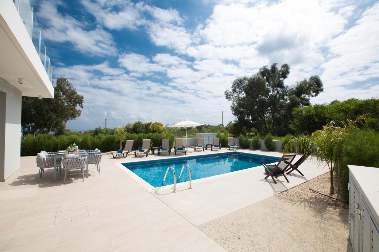 פרוטאראס Polymnia Luxury Villas מראה חיצוני תמונה