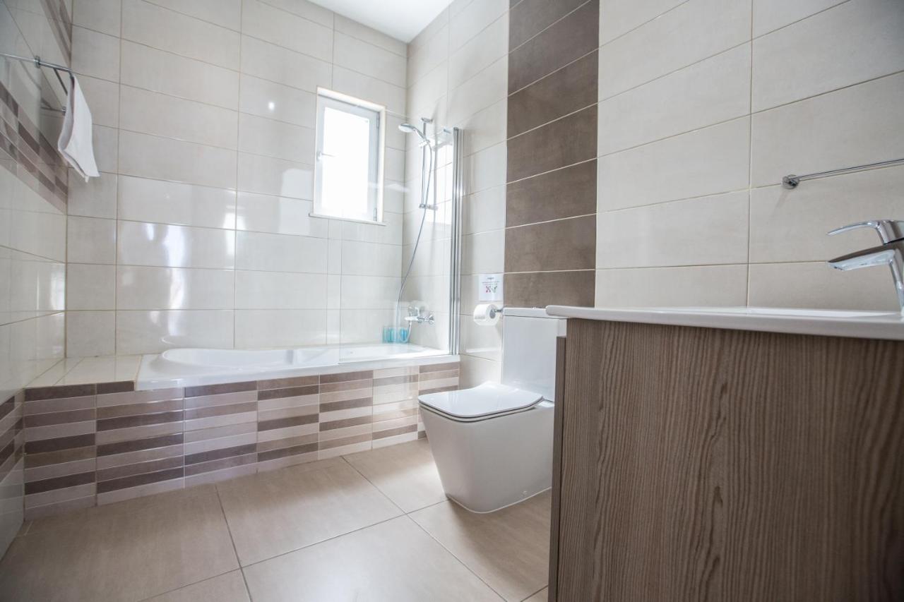 פרוטאראס Polymnia Luxury Villas מראה חיצוני תמונה